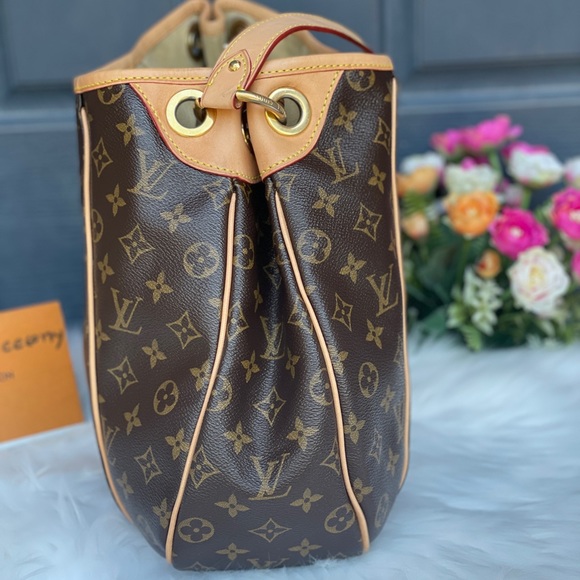 💖LIKE NEW 💖LOUIS VUITTON Galliera Bag - Picture 6 of 17